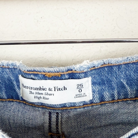Abercrombie & Fitch The Mom High Rise Shorts Size 0 - Picture 3 of 5